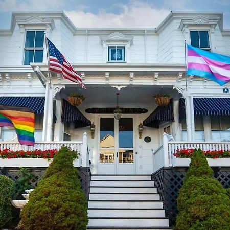 Brasswood Inn Провинстаун Экстерьер фото